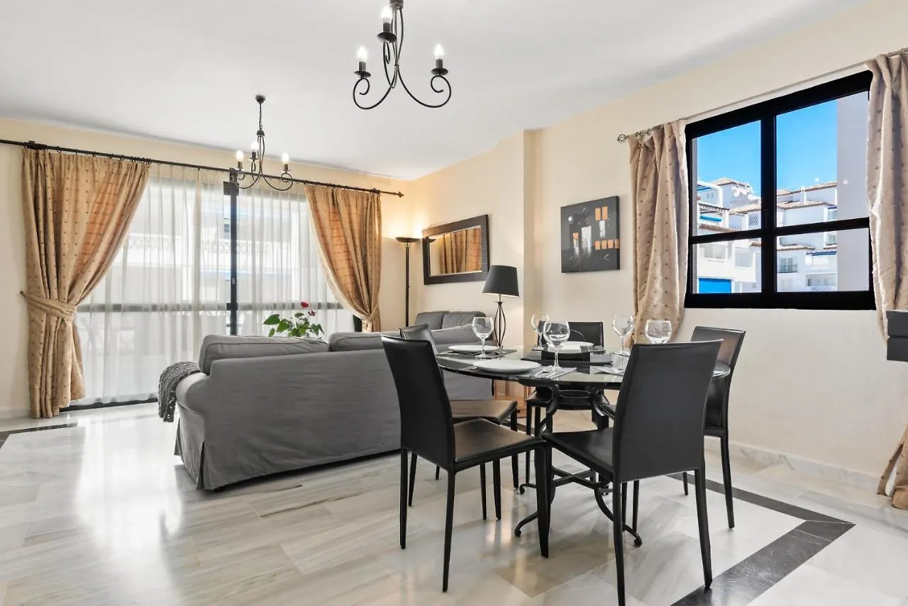 Marbella Apartamentos Sl